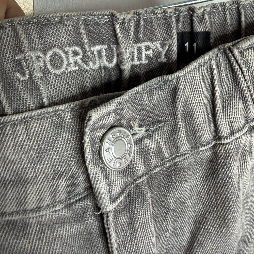 J for Justify | Gray Washed Cargo Pants – Women’s Junior Size 11 - Picture 4 of 5